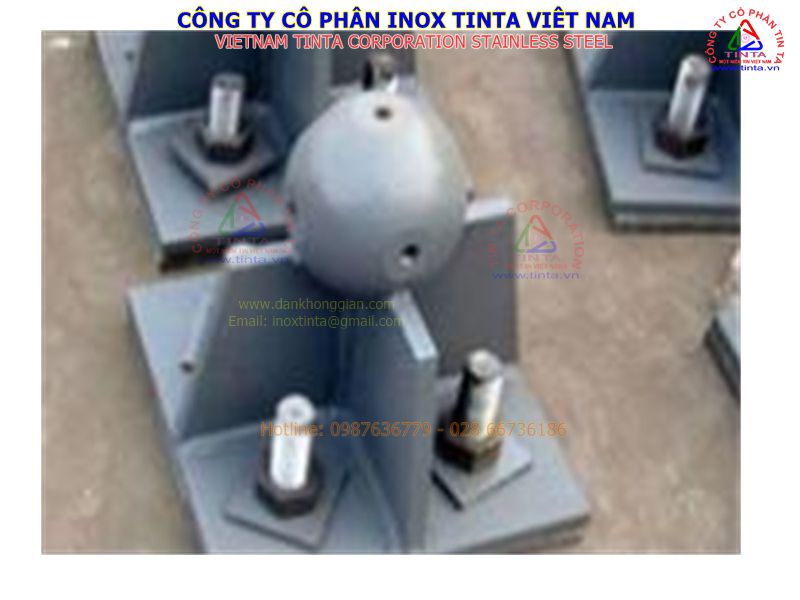 Quả cầu giàn không gian sắt D 250. Gia công sản xuất bóng thép và phụ kiện giàn không gian.